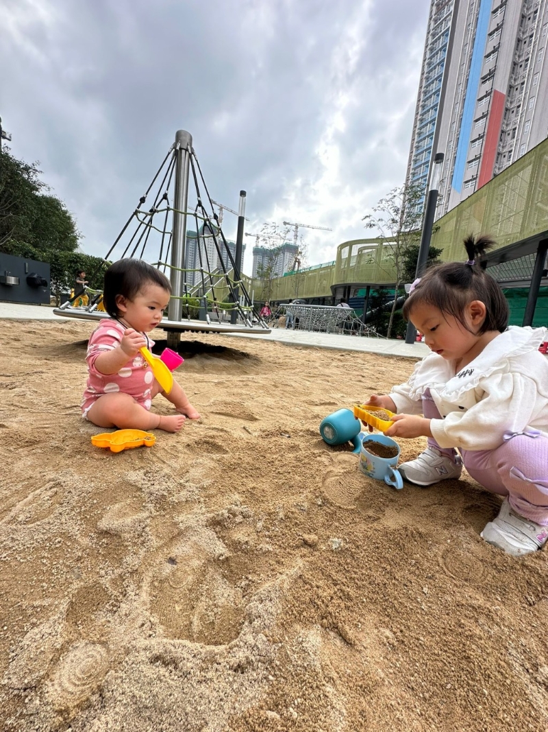 越來越多公園附沙池設施，啟德 車站二期公園也不例外