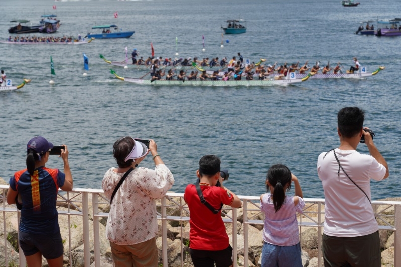 去年在大埔海濱公園舉辦的“2023大埔區(qū)龍舟競(jìng)賽”。資料圖片